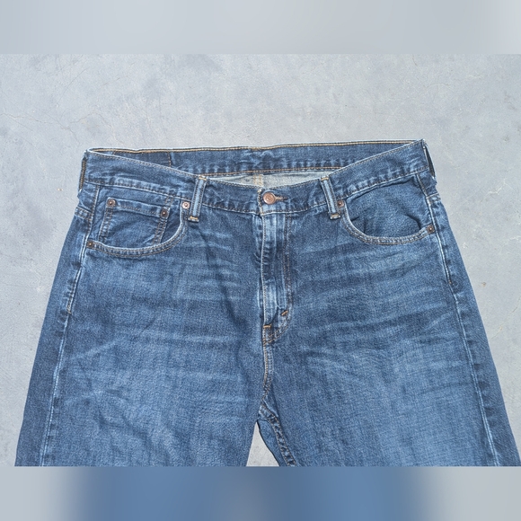 REGULAR FIT PERFORMANCE COOL MEN'S JEANS - Picture 6 of 6